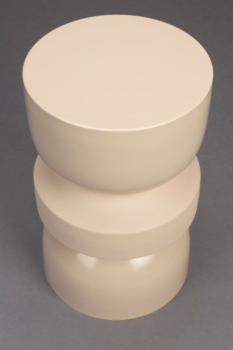 Hocker Apollo Beige, Retro-Design aus Metall von Dutchbone