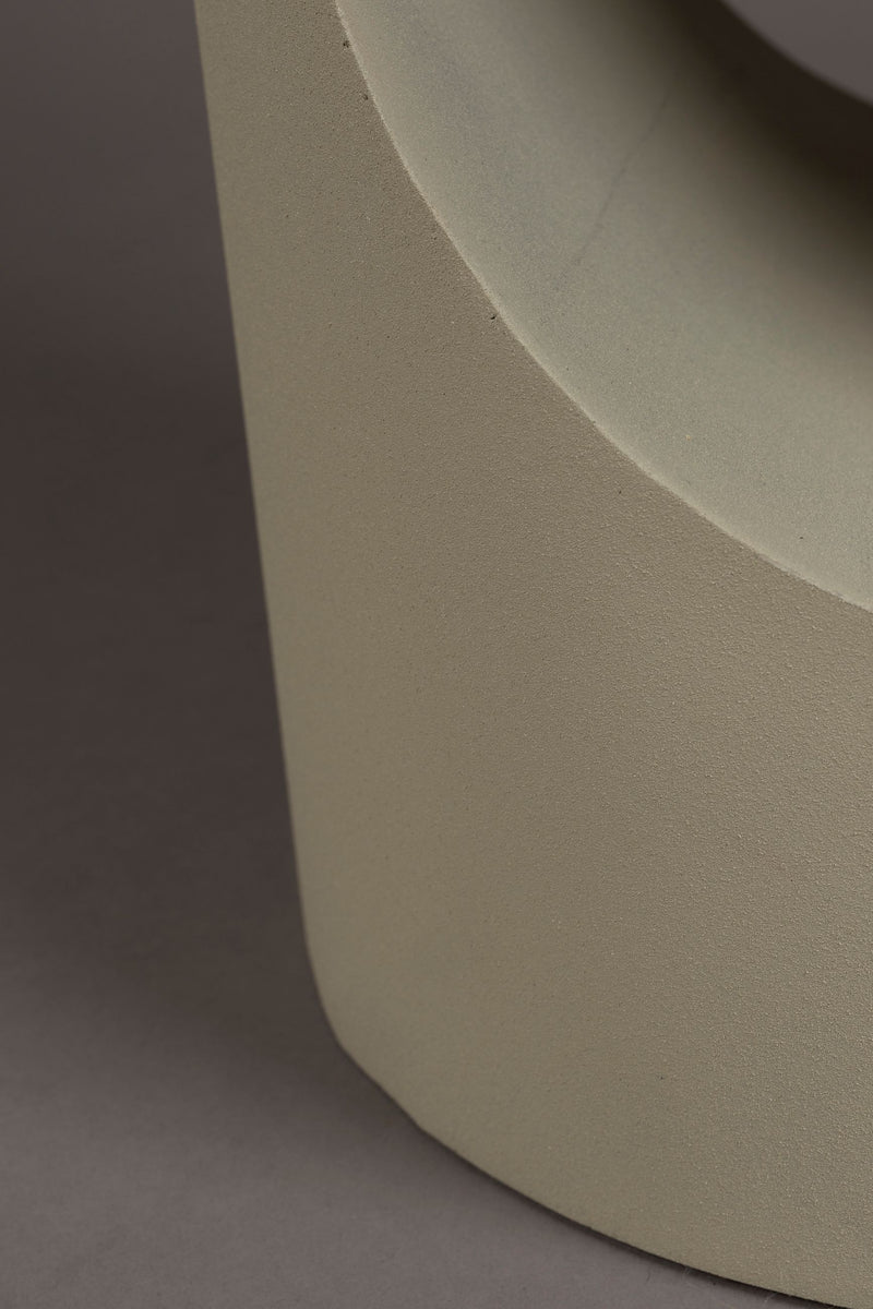 Beistelltisch Sai Dutchbone in Sand mit rundem Design aus Metall