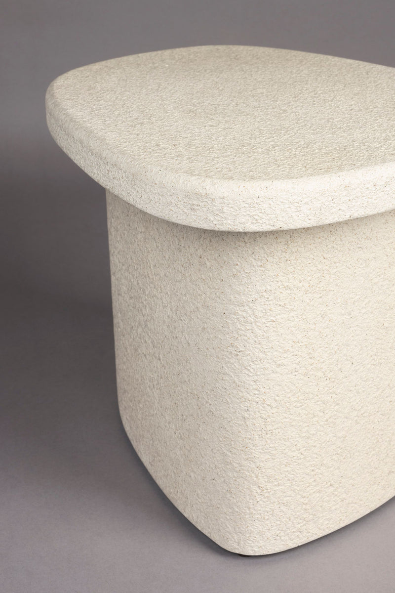 Beistelltisch Veda High aus recyceltem Marmor im Boho-Chic-Design