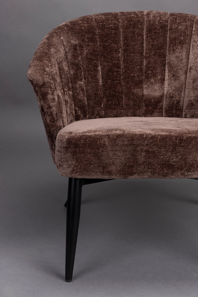 Loungesessel Georgia Dutchbone Lila mit Samtbezug und Metallbeinen