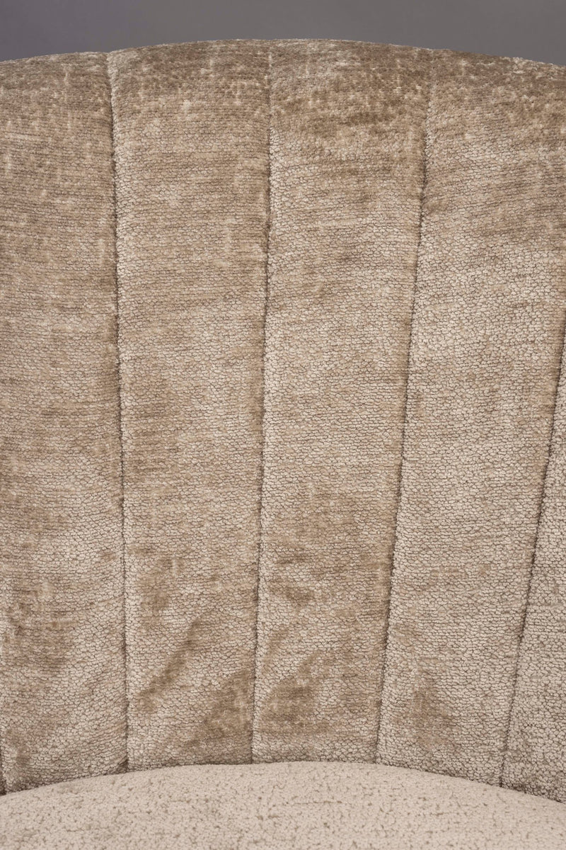 Loungesessel Georgia mit Samtbezug in Taupe von Dutchbone