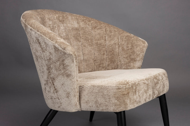 Loungesessel Georgia mit Samtbezug in Taupe von Dutchbone
