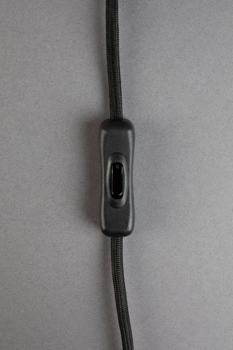 Stehlampe Jackson mit Leinenschirm und Travertin-Sockel, Dutchbone