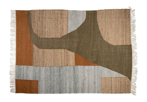 Teppich Pavilion 200x300 Natural Green Brown in Gesamtansicht mit geometrischem Muster aus Braun-, Grün- und Beigetönen.
