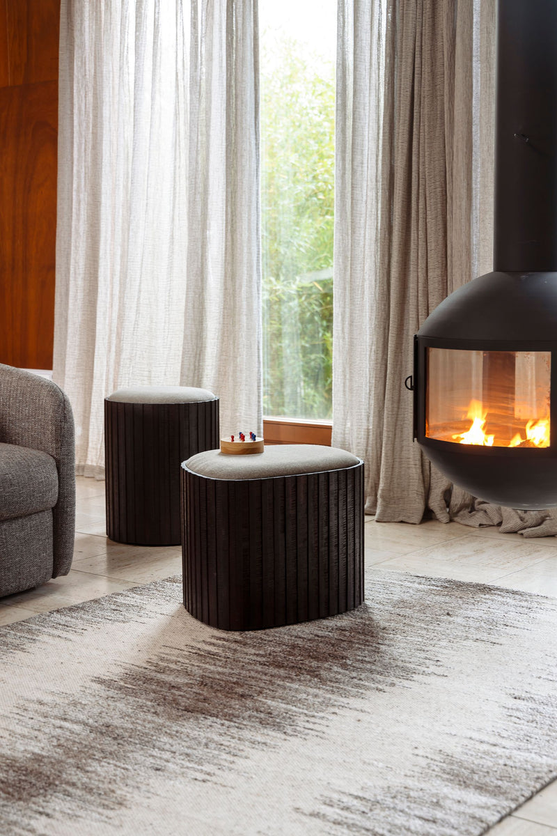 Pouf Bay mit Stauraum aus recyceltem Teakholz in Braun von Dutchbone