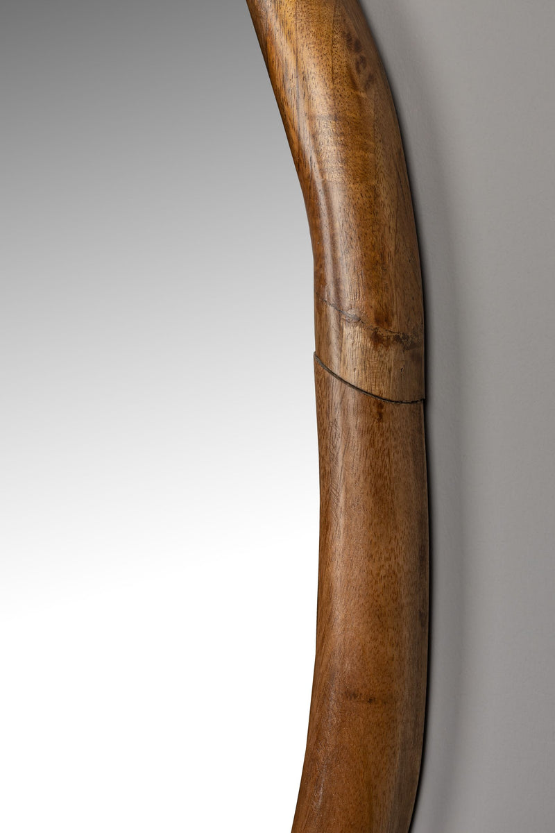Wandspiegel Ashley Walnut aus massivem Mangoholz im Boho-Chic-Stil