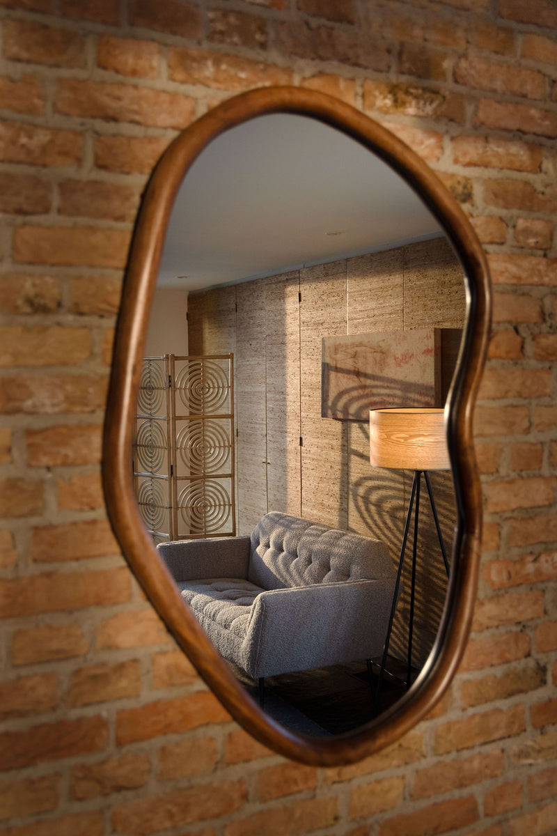 Wandspiegel Ashley Walnut aus massivem Mangoholz im Boho-Chic-Stil