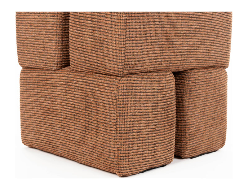 Hocker Staple Terracotta mit verspieltem Blockdesign, 40x40 cm