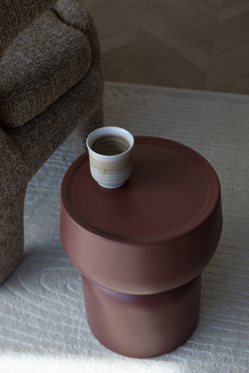 Beistelltisch Eline Terra mit runder Form aus MGO in Terracotta