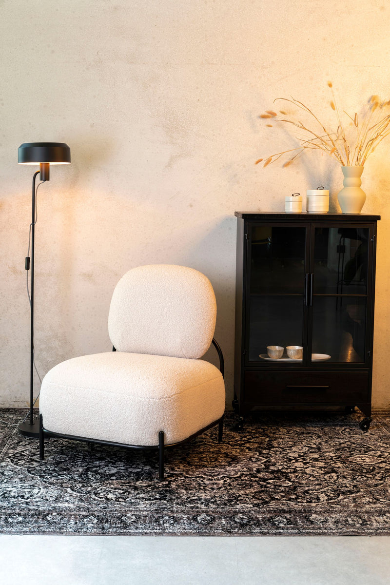 Loungesessel Polly mit Teddy-Bezug in Ivory und Metallgestell
