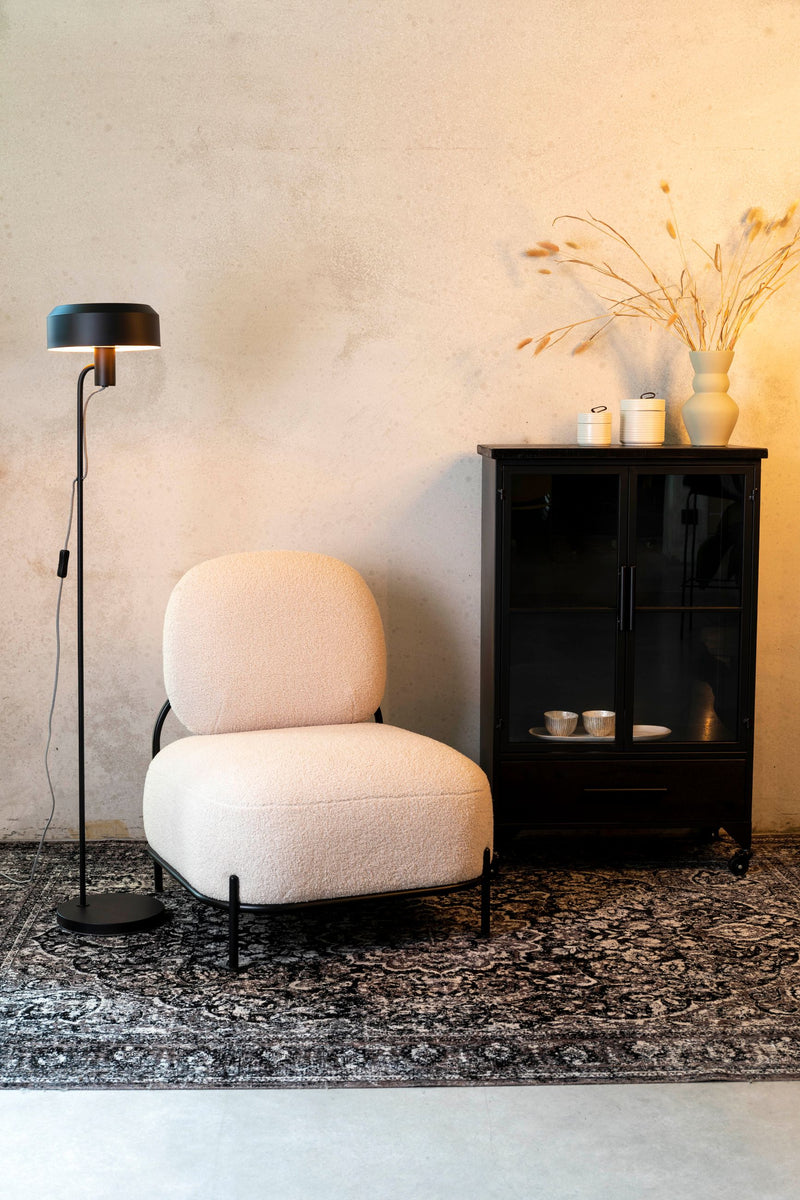 Loungesessel Polly mit Teddy-Bezug in Ivory und Metallgestell