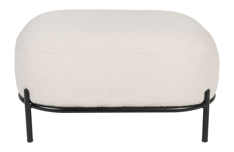Hocker Polly Teddy Ivory mit Metallgestell als Fußstütze im Wohnzimmer