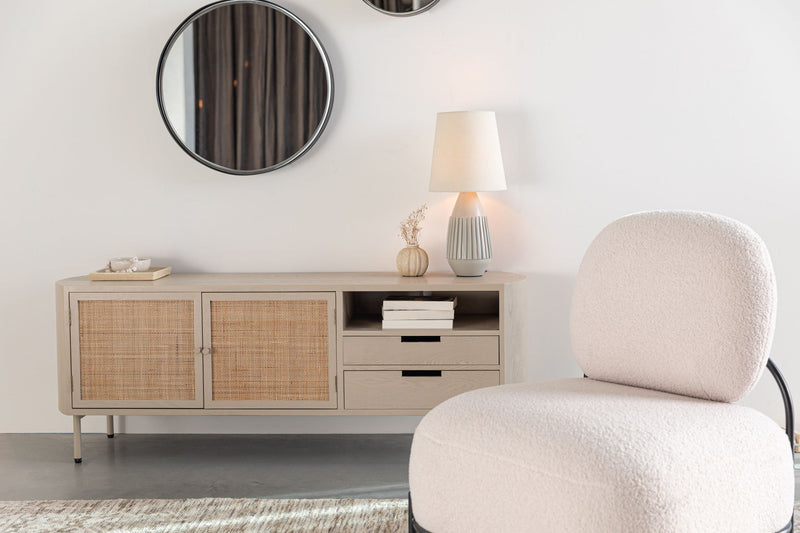 Sideboard Amaya im Japandi-Stil, Beige mit Rattantüren und Schubladen