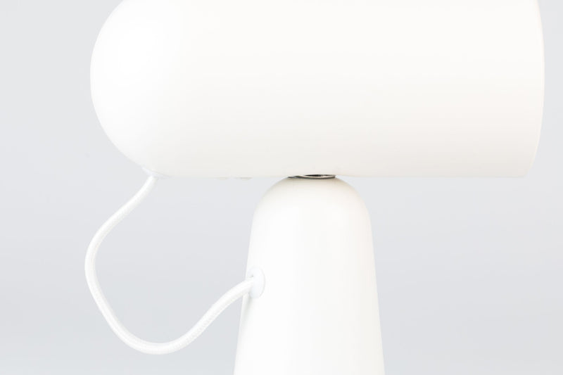 Schreibtischlampe Vesper in Weiß mit drehbarem Magnet-Lampenschirm