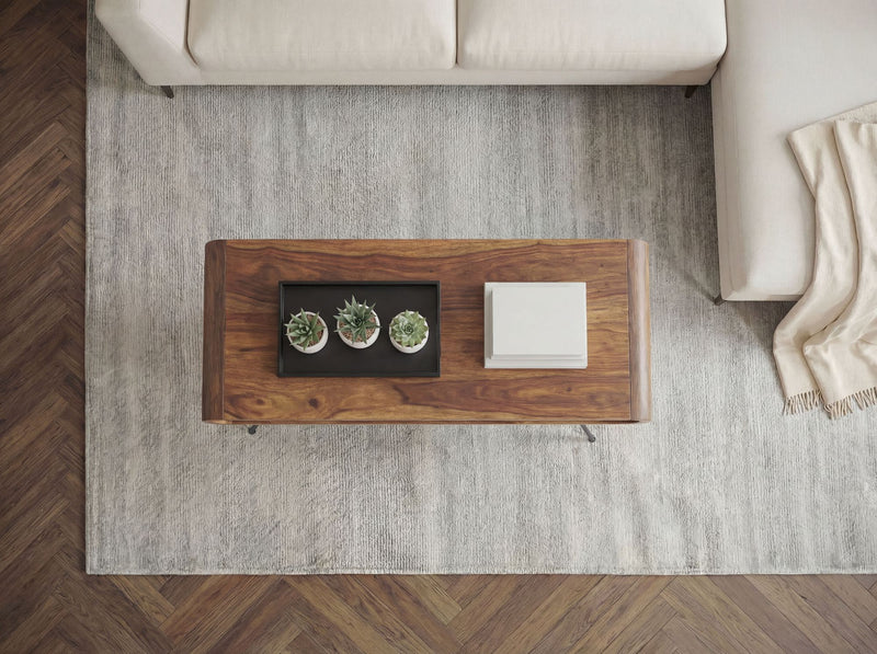 Couchtisch Mango 105cm Massivholz mit Ablagefach, Retro-Design
