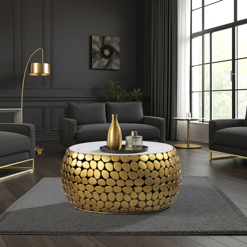 Design Couchtisch rund 66 cm mit Marmorplatte und goldenem Alu-Gestell