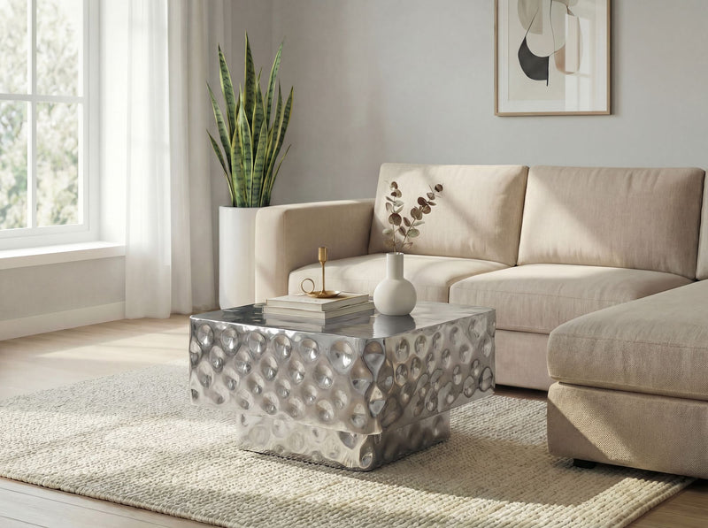 Couchtisch Aluminium 60 cm Silber Gehämmert im Kubus-Design Wohnzimmer
