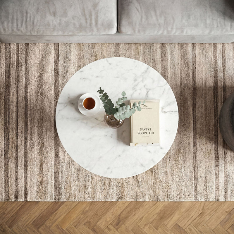 Couchtisch Gold mit weißer Marmorplatte, Ø 60 cm, Aluminiumgestell