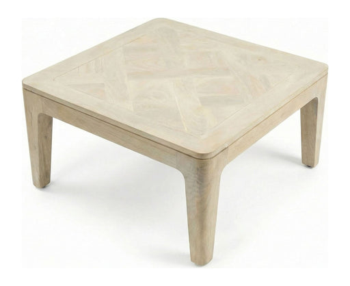 Couchtisch Mango Massivholz White Wash mit quadratischer Tischplatte in Fischgrätmuster, Gesamtansicht.