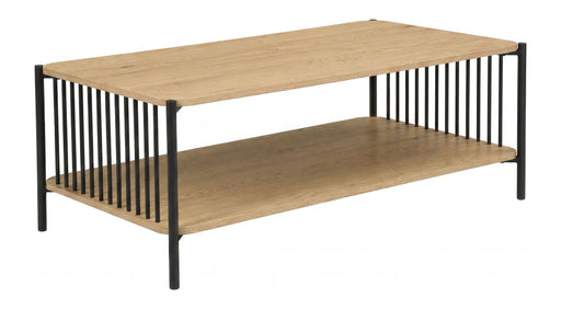 Couchtisch Eiche-Optik 110x60 cm mit Stauraum und schwarzem Metallgestell in Gesamtansicht.
