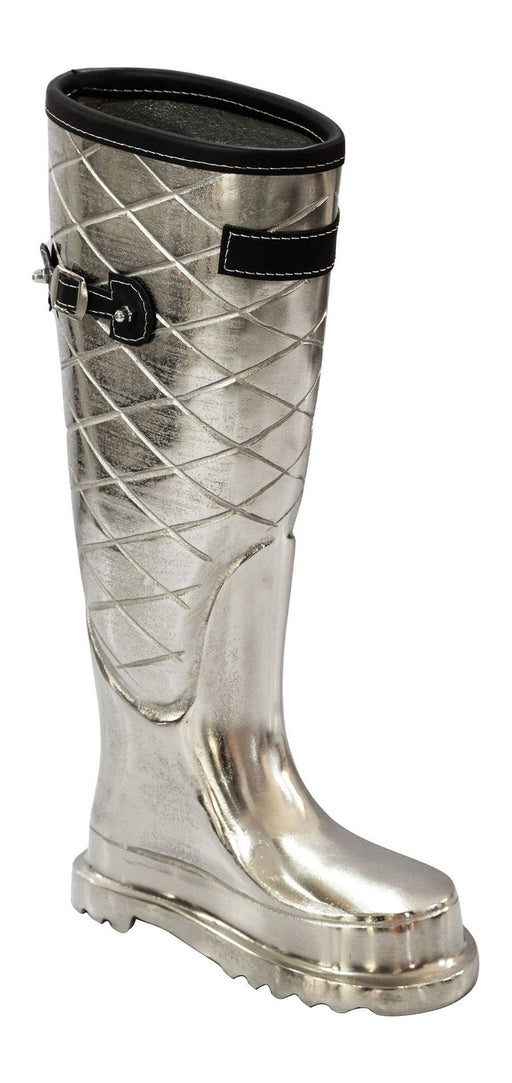 Schirmständer Stiefel-Form Aluminium Silber in Gesamtansicht mit silberner Oberfläche und dekorativem Schnallenverschluss.