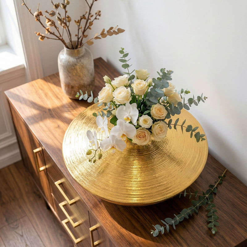 Tischvase Aluminium Gold 35 cm: handgefertigte Design-Dekovase