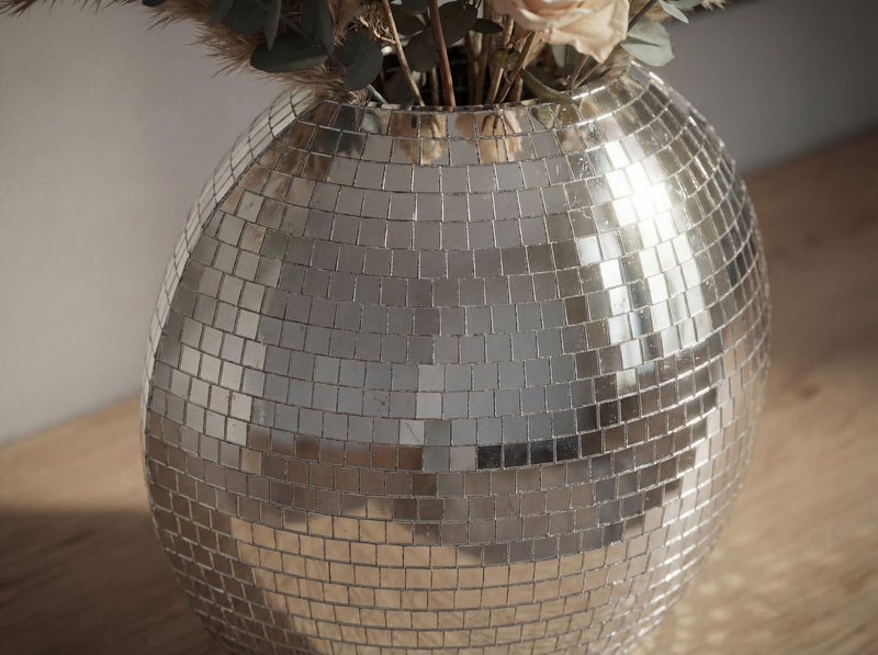 Tischvase Mosaik Silber, 40 cm – Dekovase aus Metall für Wohnzimmer