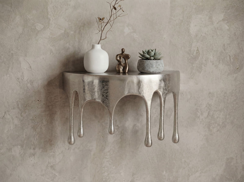 Wandregal Drops 35 cm aus Aluminium in Silber, Tropfenoptik Hängeregal