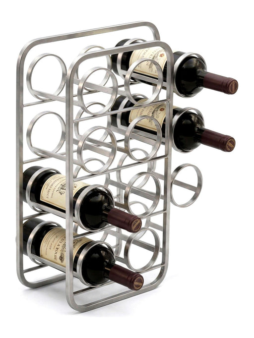 Weinregal für 11 Flaschen aus lackiertem Stahl in Silber, Gesamtansicht mit gefüllten Weinflaschen in Ringhalterungen.