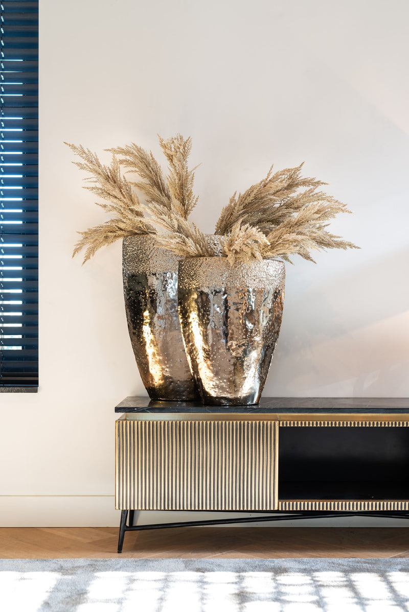 TV-Schrank Ironville gold – Mid-Century Design mit Marmorplatte