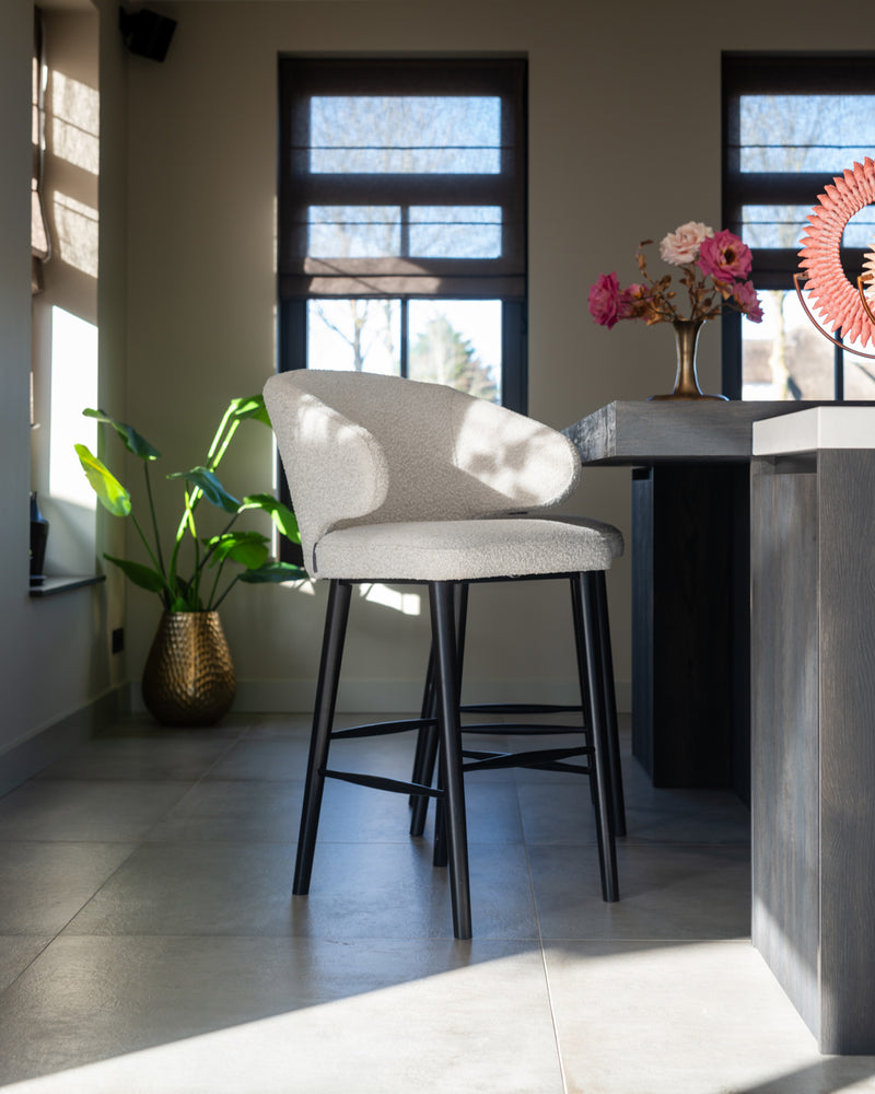 Barhocker Indigo – individuell mit Wunschstoff konfigurierbar