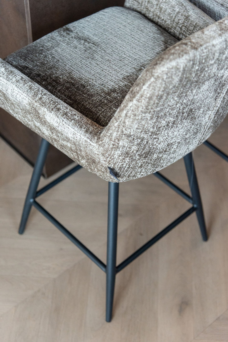 Barhocker Linsey Niagara Stone im 2er-Set, drehbar mit Chenille-Bezug
