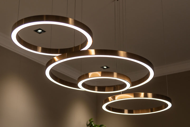 Pendelleuchte Lilou Brushed Gold – Design-Hängeleuchte aus Eisen