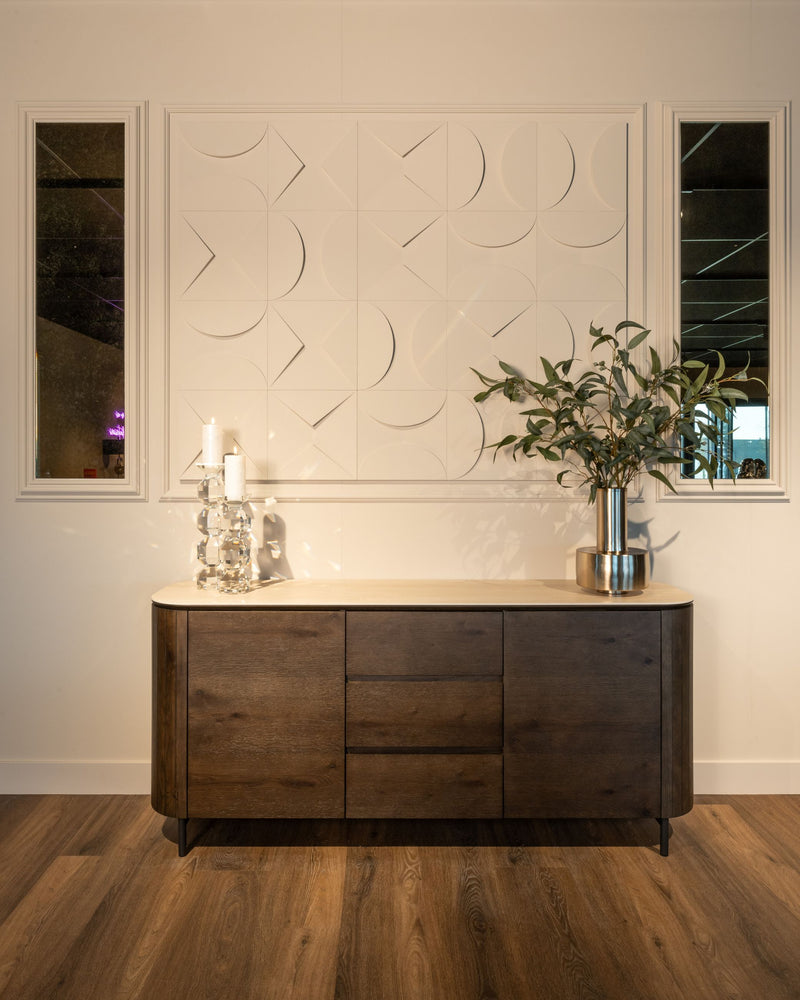 Richmond Sideboard Ritz – Eichenfurnier & Keramik im Travertin-Look