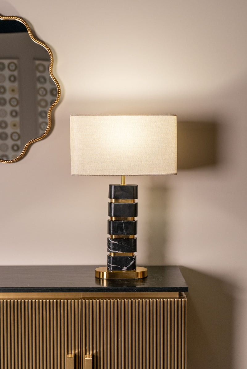 Tischlampe Levina black/gold mit Marmorsockel & Messing-Akzenten