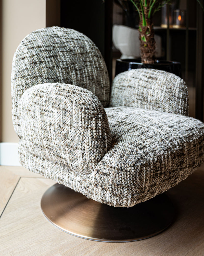 Lounge Sessel Kagney – Drehsessel in Braun von Richmond Interiors