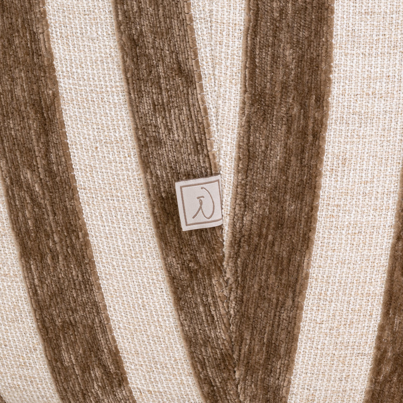 Sofa Luxandra Stripes Sand – Richmond Design mit Taschenfederkern