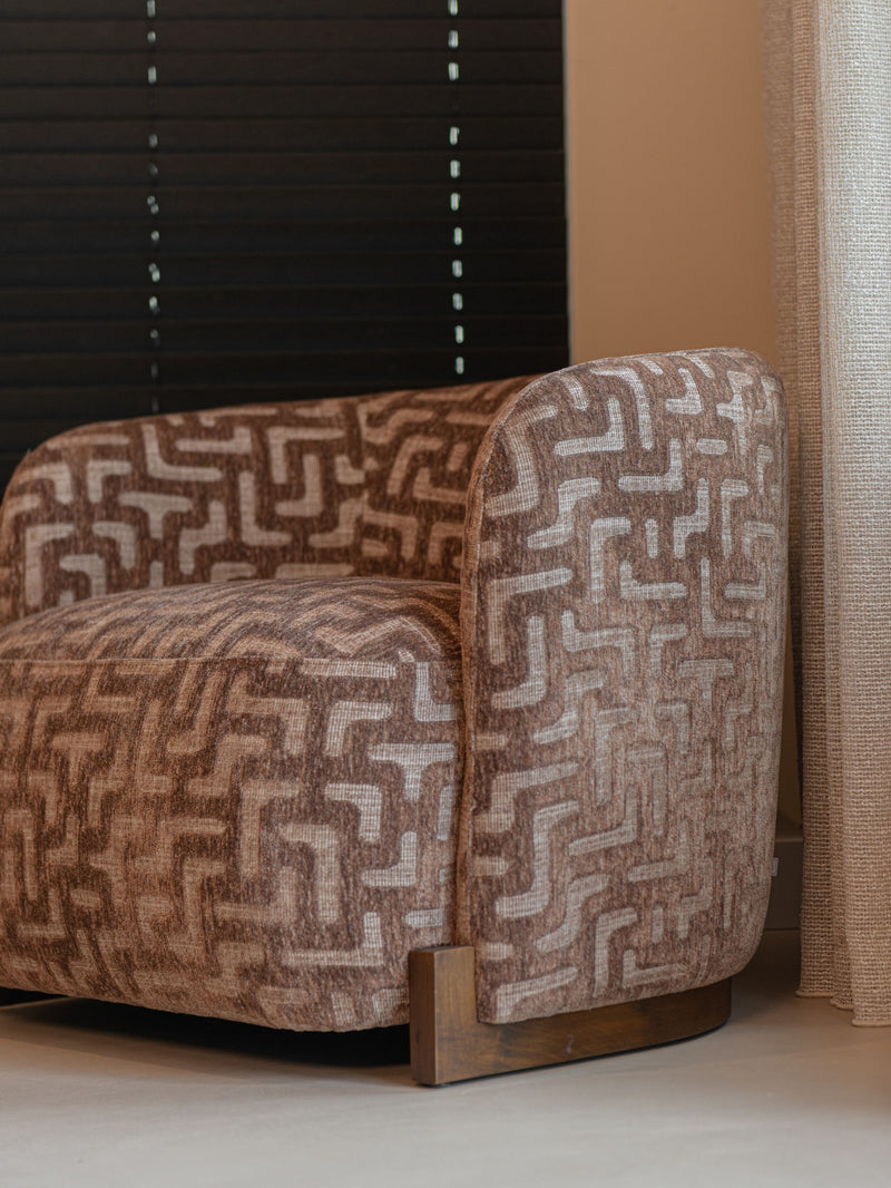 Lounge Stuhl Hannah von Richmond, Brown Labyrinth, fire retardant