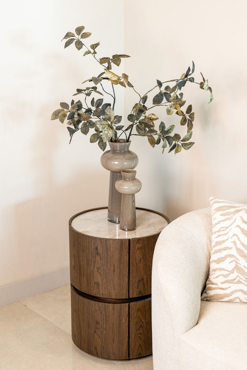 Nachttisch Ellery mit 2 Schubladen in Braun - Richmond Interiors