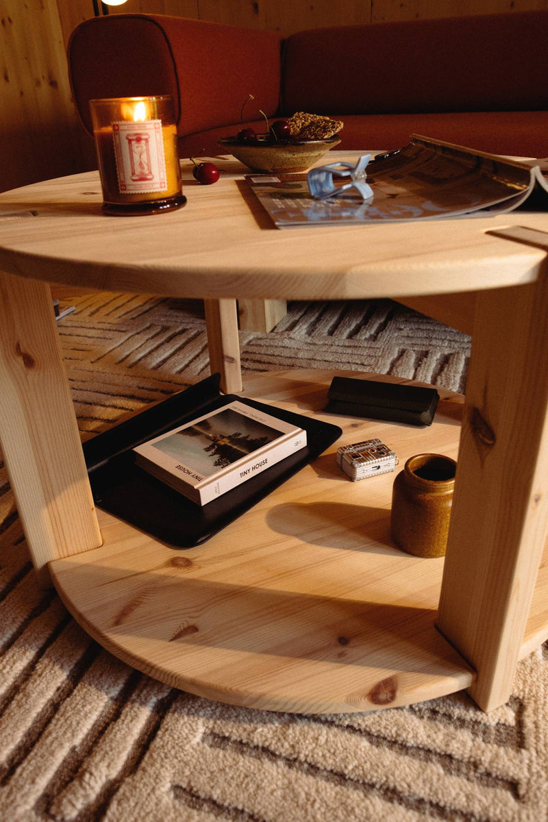 Couchtisch TUCK Coffee Table 70 mit tiefer Ablage Kiefer unbehandelt
