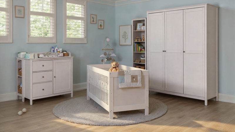 Regal Chilly Home aus Kiefer Massivholz in Weiß fürs Kinderzimmer
