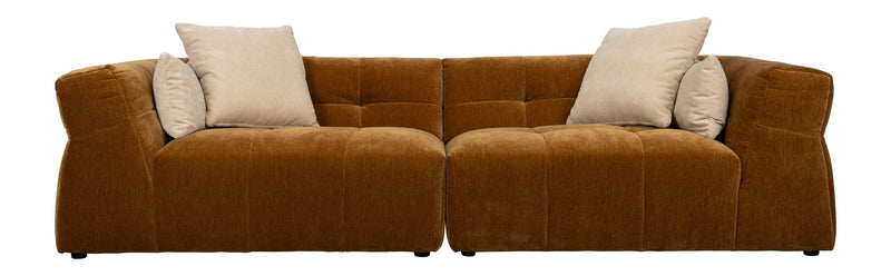 Sofa Hodge 4,5-Sitzer Ochre mit Samtbezug im 70er-Retro-Stil