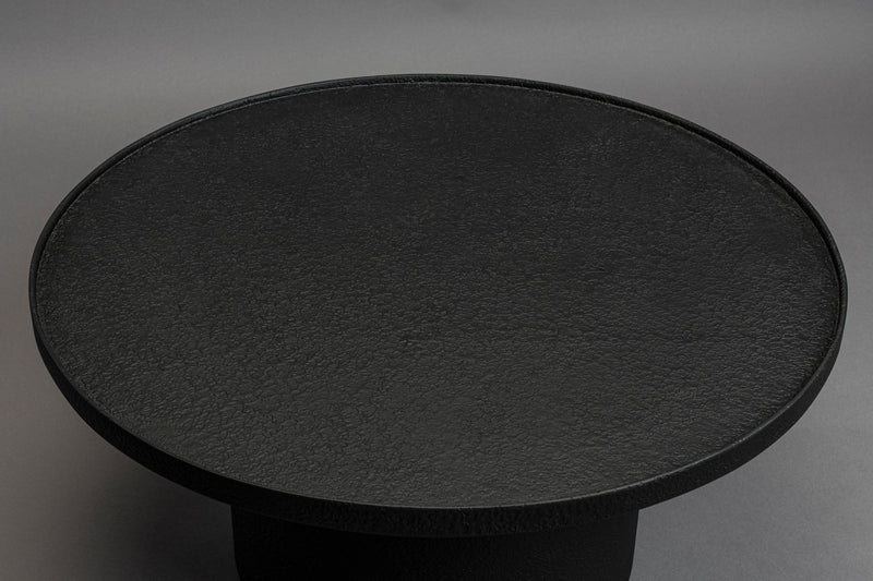 Couchtisch Winston Rund Schwarz mit Liquid-Metal-Optik von Dutchbone