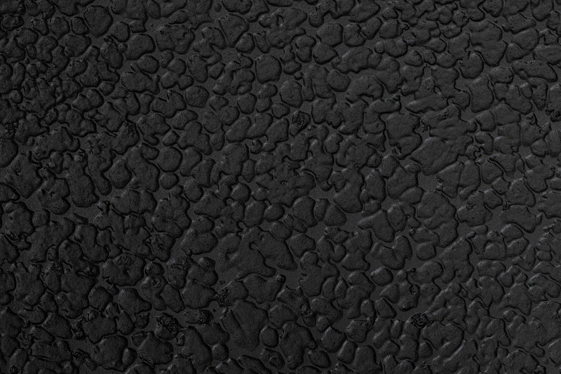 Couchtisch Winston Rund Schwarz mit Liquid-Metal-Optik von Dutchbone