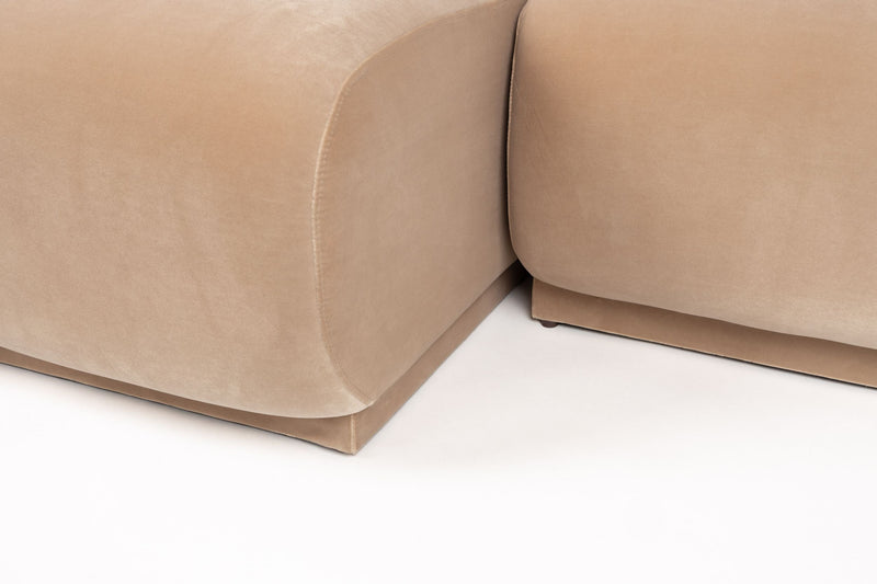 Sofa Hazel mit Chaise Longue in Beige, Gestell aus Eukalyptusholz