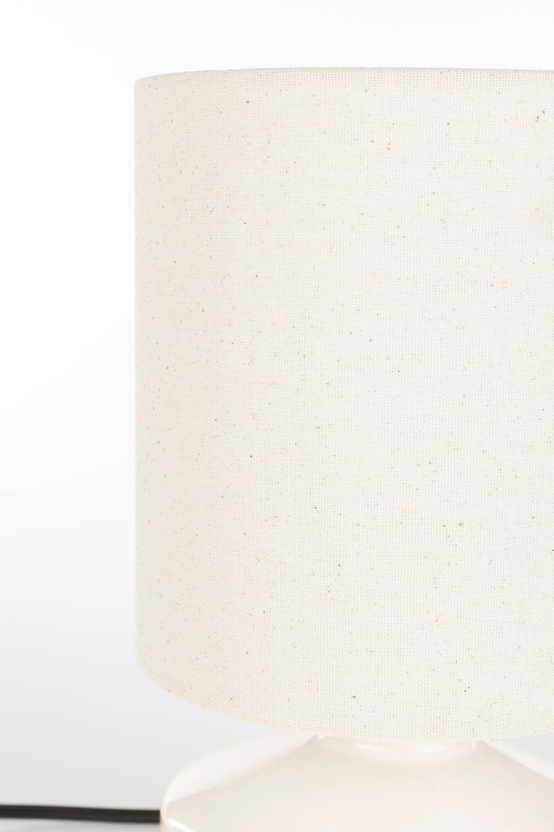 Tischlampe Nook Beige mit Keramikfuß und Leinenschirm von Zuiver