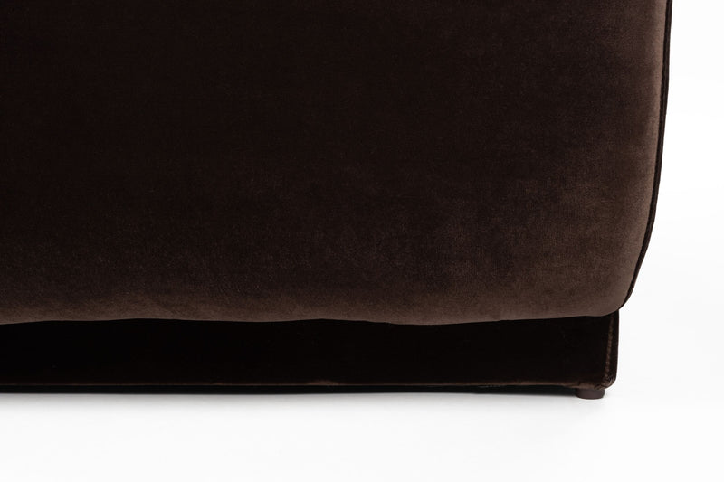 Sofa Hazel Chaise Longue Rechts, 6-Sitzer in Braun von Zuiver