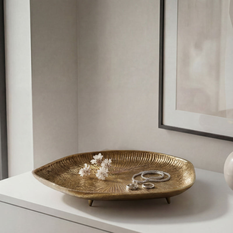 Dekoschale Gold Aluminium 40 cm, organisches Design mit Standfüßen