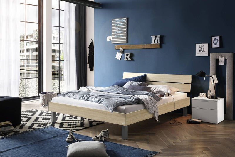 Hasena Bett Rocco Industrial-Movie, Eiche sägerau mit Alu-Füßen