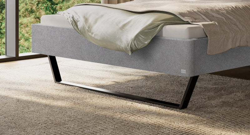 Hasena Polsterbett Juliana mit Metallkufen, Bezug Pace Light Grey